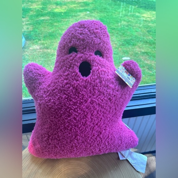 Novogratz Other - Novogratz Halloween Oversized Sherpa pink Ghost
Decorative Pillow NWT